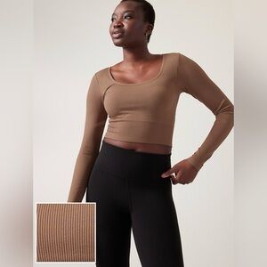 NWT Athleta Aurora Seamless Top Size Large